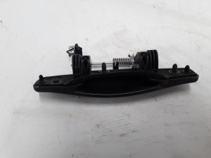 Dacia Duster (2010–2017) Front door external opening handle and its details - 2