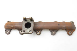  Exhaust manifold 