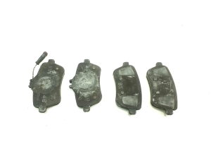  Rear brake pads 