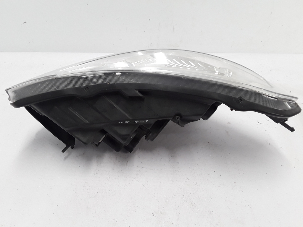 DACIA Lodgy 1 generation (2013-2024) Front Right Headlight 260102814R 22383750