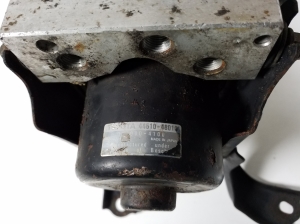 LEXUS RX MCU1 (1998–2003) ABS Steuergerät 4451048010 - 3