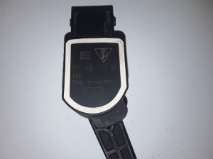Porsche Boxster (2004–2011) Sensor an der Hinterradnabe 99763112100 - 2