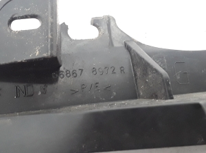  Another detail of the windshield wiper mechanism 