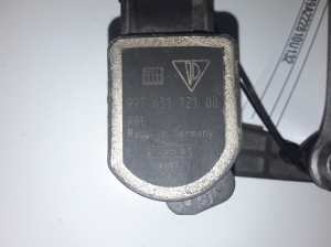Porsche Boxster (2004–2011) Sensor an der Hinterradnabe 99763112100 - 2