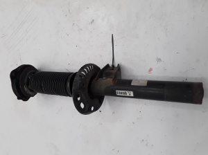 Volkswagen Caddy III (2004–2015) Eesmine amortisaator 1K0413031BA - 3