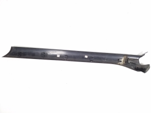 Land Rover Sport L320 (2005–2013) Windshield pillar outer molding DCB000315 - 2