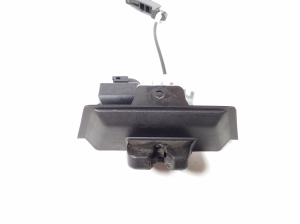LEXUS GS (2011–2017) Trunk lid lock 6460030210 - 2