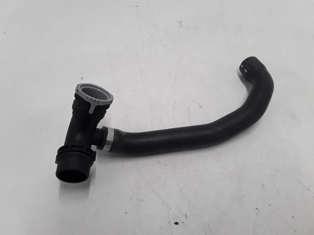 VOLVO XC60 1 generation (2008-2017) Right Side Water Radiator Hose 30774513 22383924