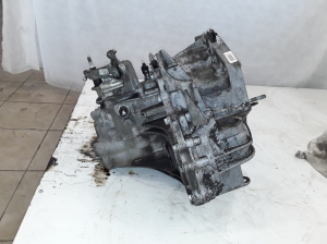 RENAULT Scenic (2003–2010) Käigukast ND0-002 - 2