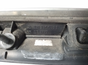 Mercedes Benz R-Class 251 (2006–2017) Numbrimärgi valgustuse korpus A2517400593 - 4