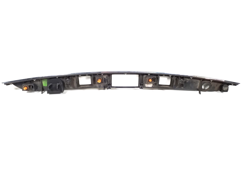 MERCEDES-BENZ C-Class W204/S204/C204 (2004-2015) Antal Blixthållare Trim A2047400993 21900715