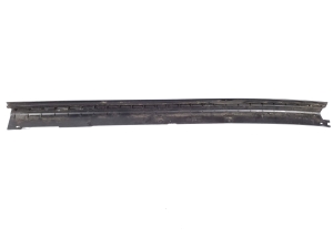 Jeep Grand Cherokee WK (2004–2010) Windshield pillar outer molding 55394512AB - 3