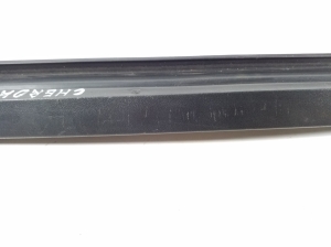 Jeep Grand Cherokee WK (2004–2010) Windshield pillar outer molding 55394513AB - 3