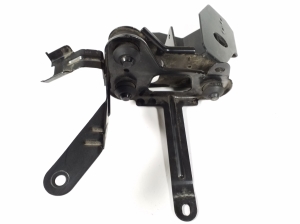 Mercedes Benz GL-Class 164 (2006–2012) Halterung ABS Steuergerät A1644310240 - 2