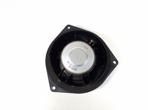 LEXUS IS (2005–2013) Rear side door speaker 8616053210 - 3
