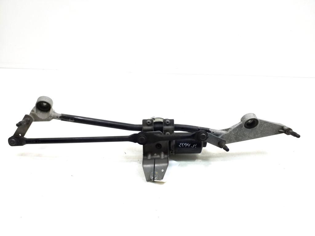 MERCEDES-BENZ CLA-Class C117 (2013-2016) Front Windshield Wiper Mechanism A1768200140 20384173