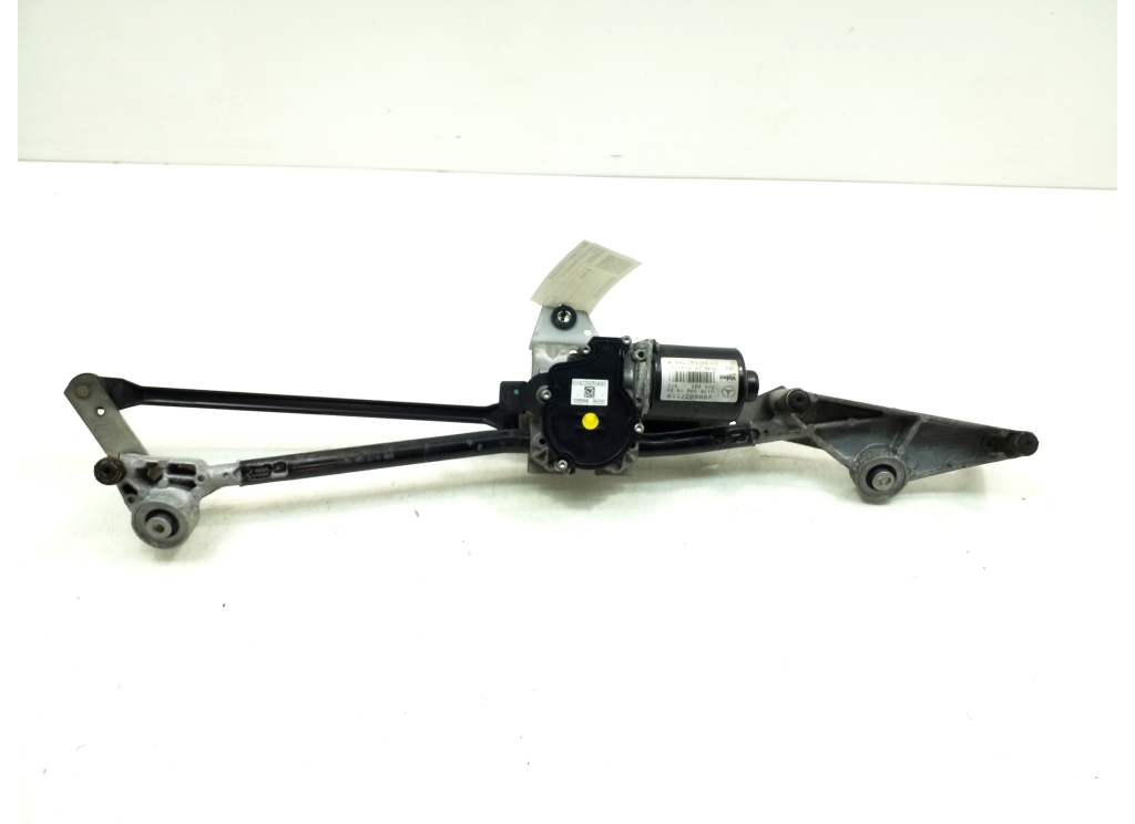 MERCEDES-BENZ CLA-Class C117 (2013-2016) Front Windshield Wiper Mechanism A1768200140 20384173