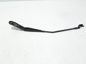  Windshield wiper blade 