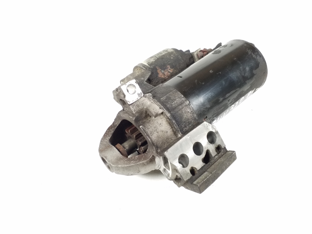 BMW 3 Series E90/E91/E92/E93 (2004-2013) Startovací motor 7801203 21902557