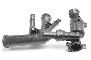 Volkswagen Passat B8 (2014–2023) Termostaadi korpus 04L121111H - 3