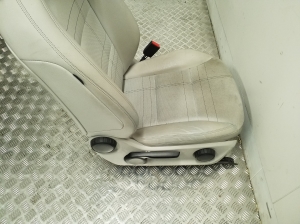 Mercedes Benz CLA-Class W117 (2013–2019) Esiiste ja selle osad - 5