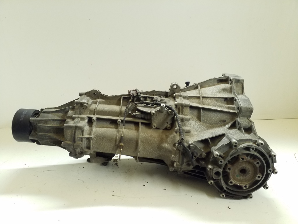 Used AUDI Q5 Gearbox and its details 0B4301453C