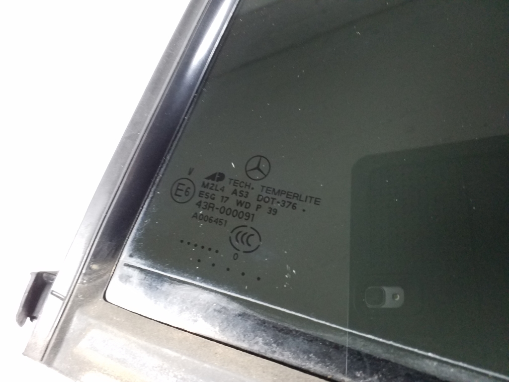 MERCEDES-BENZ GL-Class X164 (2006-2012) Galinių kairių durų fortkutė (mažasis stiklas) A1647301355 21903986