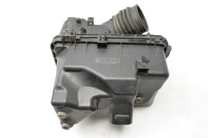 LEXUS RX (2003–2009) Luftfiltergehäuse 1770120070 - 3