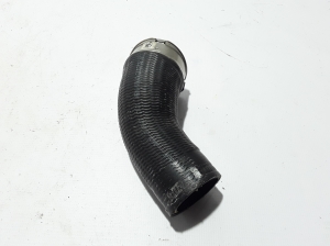 VOLVO XC90 (2002–2014) Ladeluftkühlerschlauch 31686561 - 3