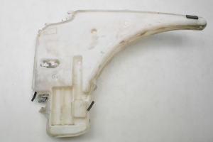 BMW X1 E84 (2009–2015) Front washer fluid reservoir 7068998 - 2