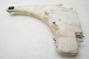Front washer fluid reservoir - 7068998