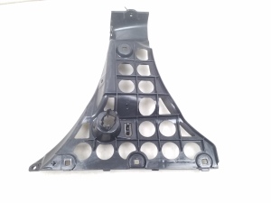 Rear bumper bracket - 7033715