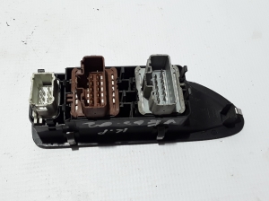 RENAULT Vel Satis (2002–2009) Esiukse klaaslüliti 8200315042 - 3