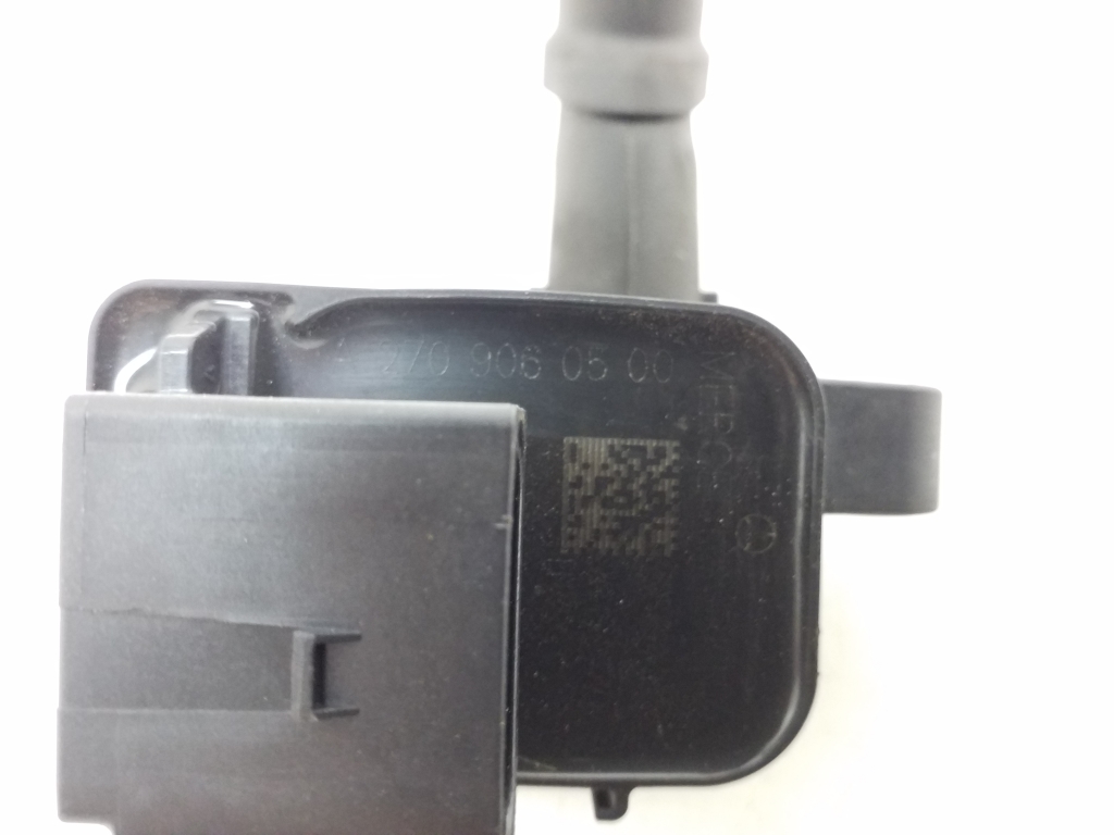 MERCEDES-BENZ CLA-Class C117 (2013-2016) High Voltage Ignition Coil A2709060500 20386274