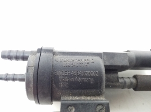 Mercedes Benz CLA-Class W117 (2013–2019) Sonstiger Sensor A0025407097 - 3
