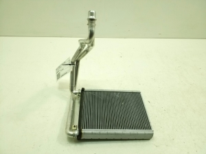 Mercedes Benz CLA-Class W117 (2013–2019) Salongi soojendusradiaator A2468300161 - 2