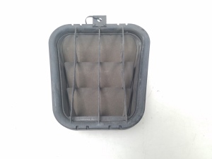 Lüftungsgitter Kotflügel hinten - 4B0819181B