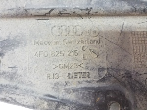 AUDI A6 C6 (2004–2011) Unterbodenschutz 4F0825215 - 2