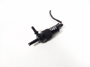   Motor der Scheinwerferwaschanlage vorne  - 8K0955681 