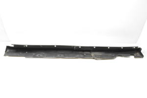 Ford C-MAX (2010–2026) Karbi välimine ilupaneel - 4