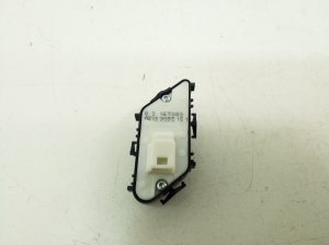 Mercedes Benz C-Class 205 (2014–2021) Door lock/unlock switch A2059055151 - 2