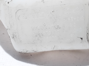 Dacia Dokker (2012–2017) Front washer fluid reservoir 289106925R - 3