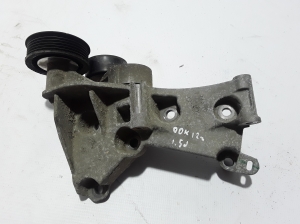 Dacia Dokker (2012–2017) Engine bracket - 2