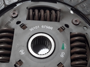 Dacia Dokker (2012–2017) Clutch disc 301016758R - 2