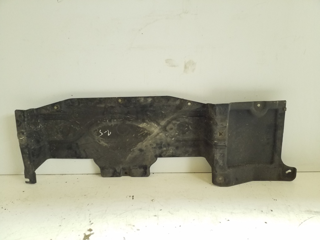 VOLKSWAGEN Transporter T5 (2003-2015) Right Side Underbody Cover 7H0825193A 25073538