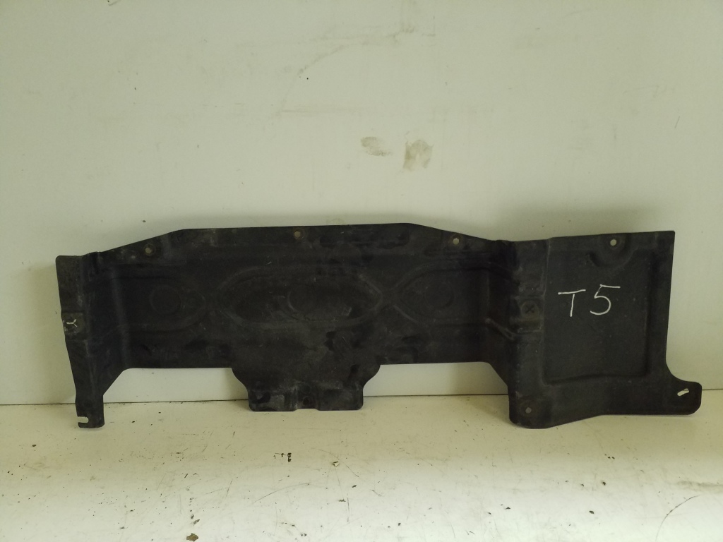 VOLKSWAGEN Transporter T5 (2003-2015) Right Side Underbody Cover 7H0825193A 25073537