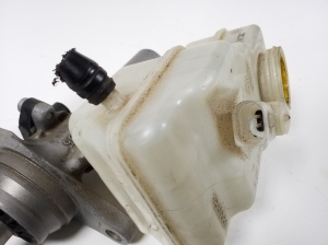 Volkswagen Polo V (2009–2017) Hauptbremszylinder 6R0611301A - 2