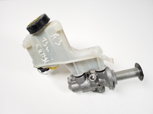 Brake master cylinder - 5Q2611301