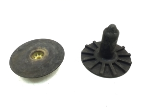   Rear spring support 