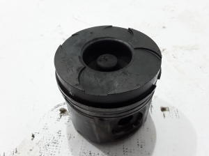 RENAULT Vel Satis (2002–2009) Piston and its parts 7701474970 - 2